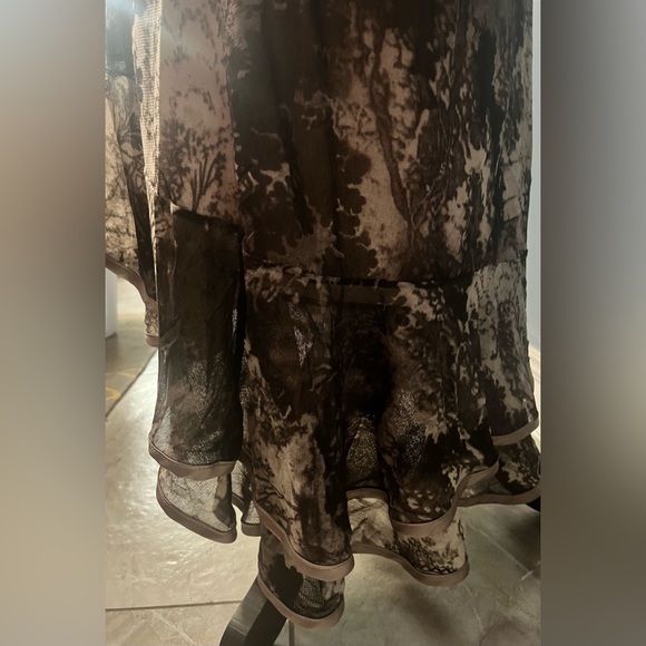 NWT Beautifully Flowing Brown Printed Skirt Longer in the Back!! - Picture 8 of 13